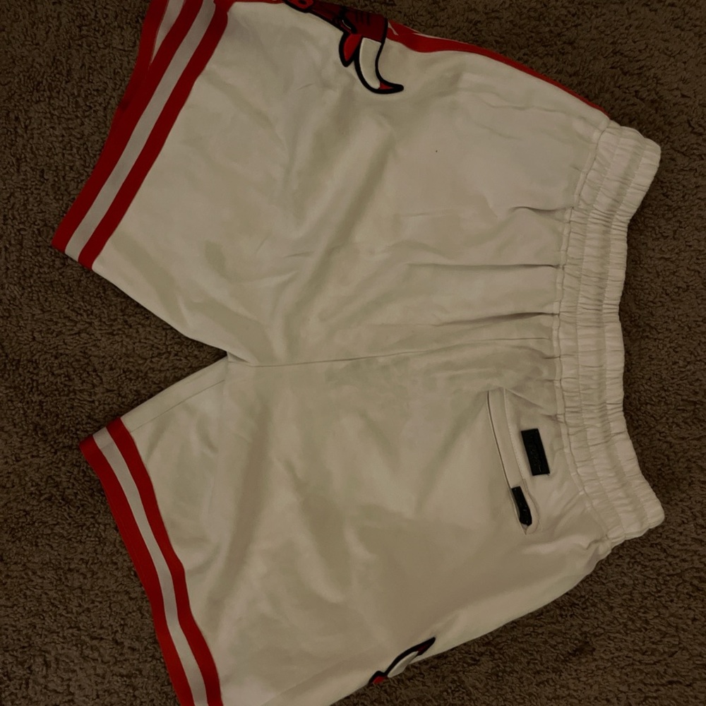 Chicago Bulls vintage shorts - Picture 2 of 3